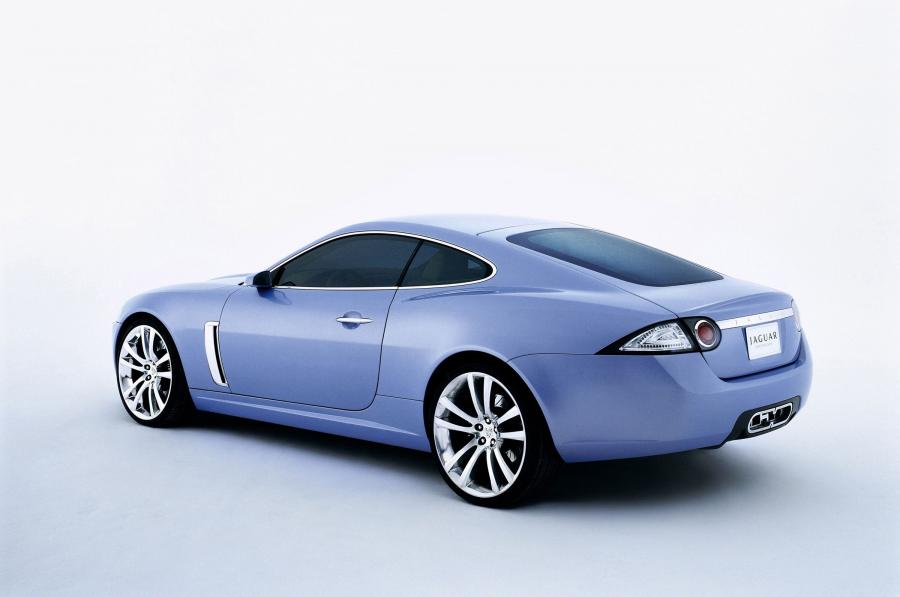  Jaguar Advanced Lightweight Coupe 2005 года  (фото 2 из 27)